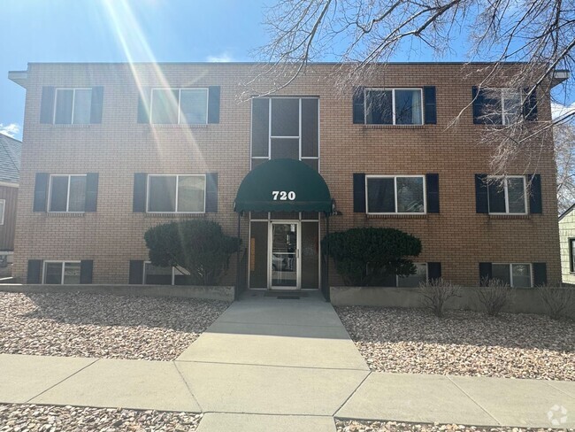 Building Photo - Beautiful SLC condo for rent! Unit 9