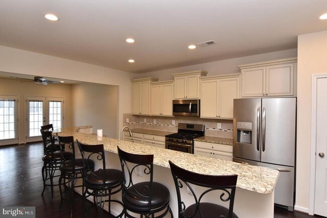 Photo - 20560 Charlotte Blvd