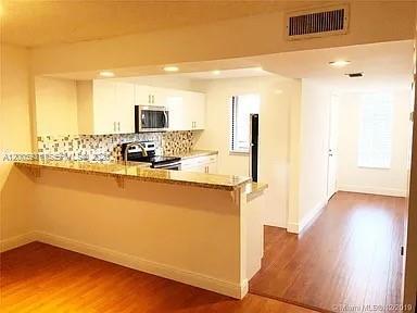 Photo - 201 Lakeview Dr Unit 204