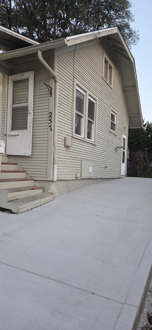 Photo - 257 Franklin Blvd