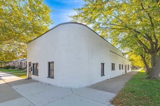 Photo - 6259 W Peterson Ave Unit 1R