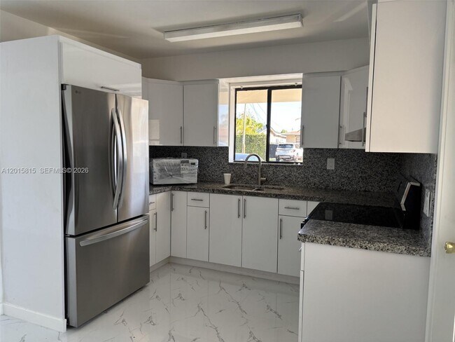 Photo - 7343 SW 21st St Unit 0