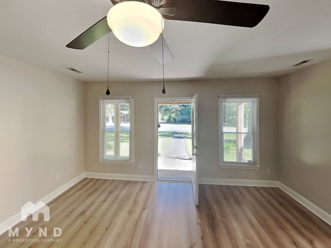 Photo - 2632 Shamrock Dr