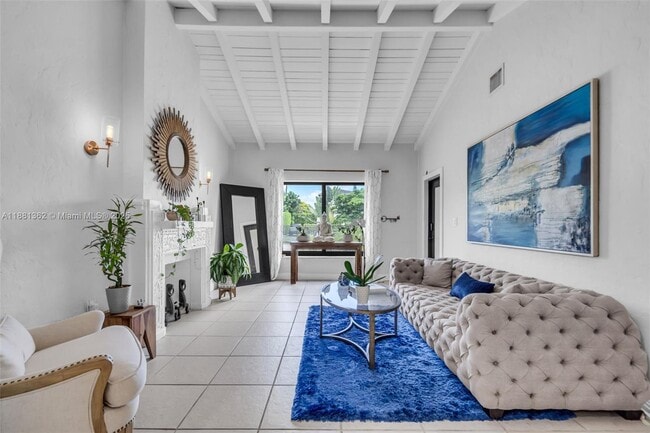 Photo - 1642 SW 16th St