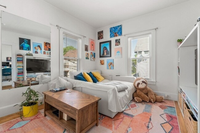 Photo - 32 Richardson St Unit 2