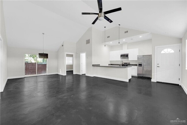 Photo - 308 N 17th St Unit B