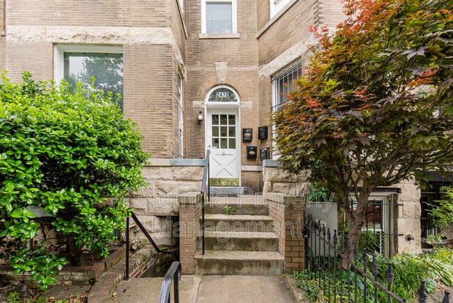 Photo - 2470 Ontario Rd NW Unidad Apt 1