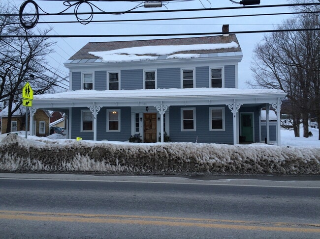 Photo - 938 VT-7A Unit Apt 4