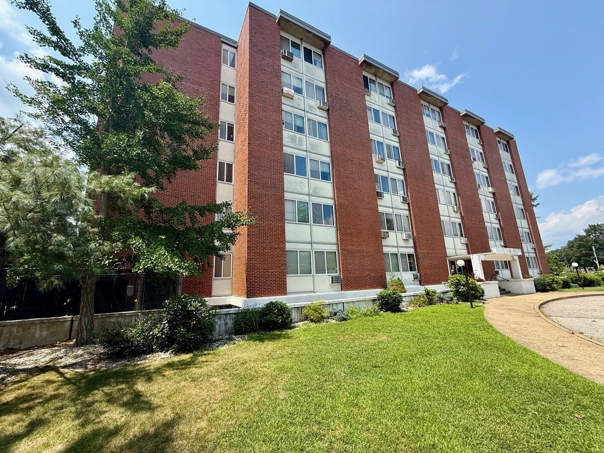 Photo - Blackstone Apartments