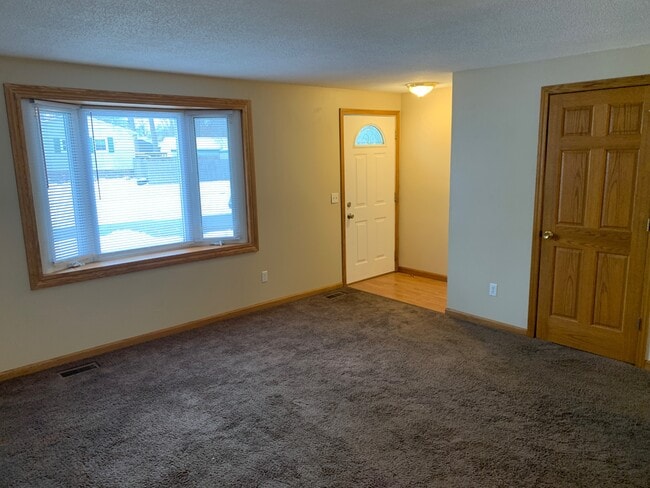 Photo - 229 Danesmoor Rd