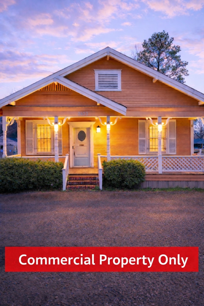 Building Photo - 2653 Malcolm-