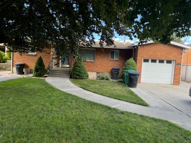 Photo - 140 W 800 N St