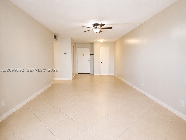 Photo - 6700 Cypress Rd Unit 507