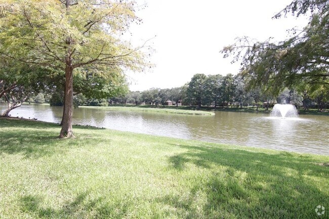Building Photo - 3107 Waters View Dr Rental