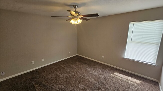 Photo - 7119 Acacia Ln