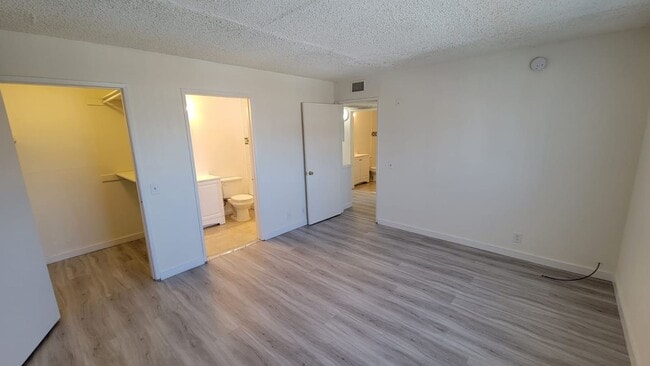 11007 Hartsook St Unidad 208