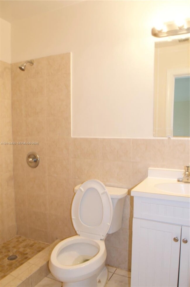 Photo - 701 SW 15th Ave Unit 1