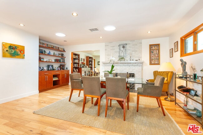 Photo - 2211 Canyon Dr