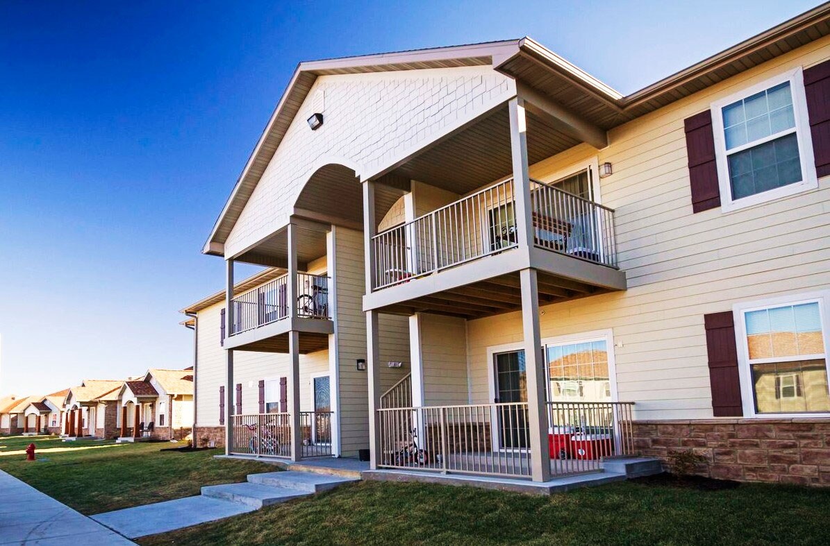 Canyon Trails Townhomes - Canyon Trails Townhomes