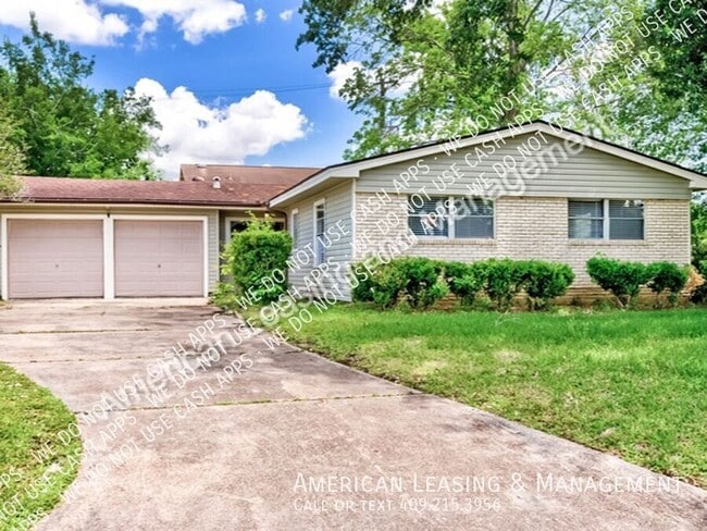 Photo - 180 Sparrow Way
