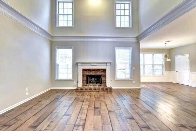 Photo - 410 Ruby Forest Pkwy