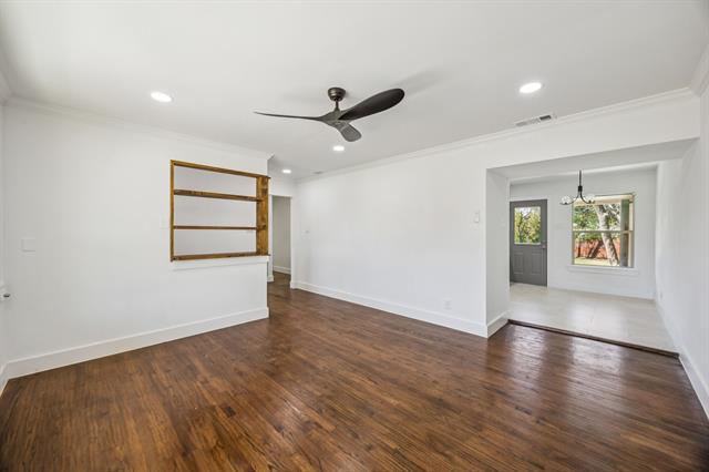 Photo - 9361 Angora St