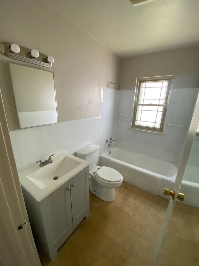 Photo - 6149-6151 Garfield Ave Unit 6149 Garfield