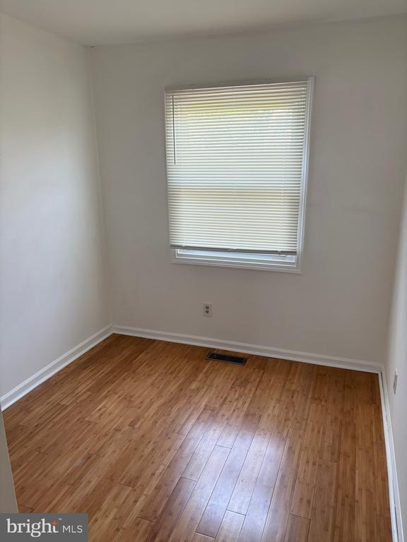 Photo - 220 Harding Ave