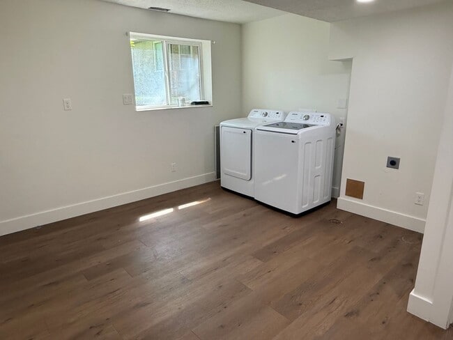 Photo - 54 W Clearfield triplex Unit 1