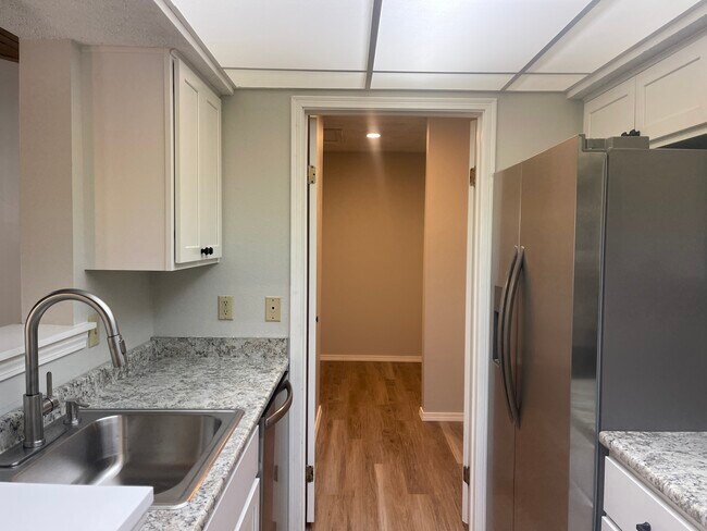 Photo - 9 Chase Oaks Ct Unit 2