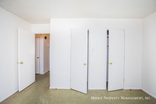 Photo - 646 S Crosby St Casa Adosada