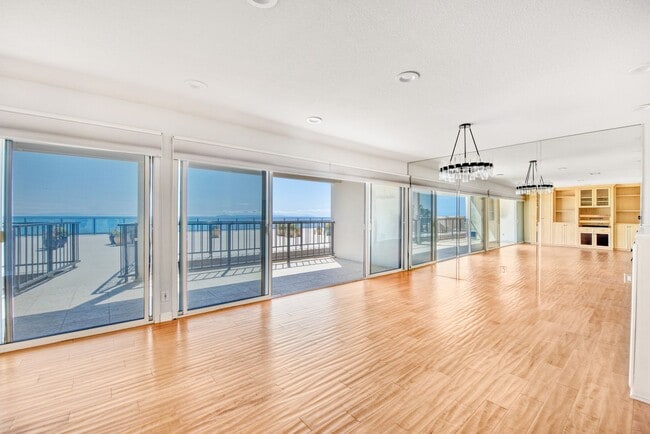 31423 Coast Hwy