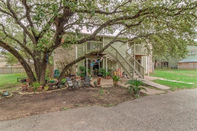 Photo - 400 Hedgewood Dr