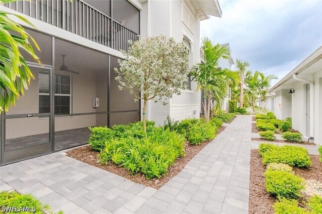Photo - 5467 Double Eagle Cir Unit 3211