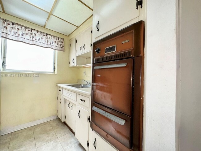 Photo - 8132 Harding Ave Unit 9