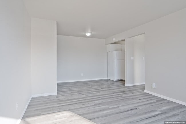 Photo - 671 S. Western Ave.