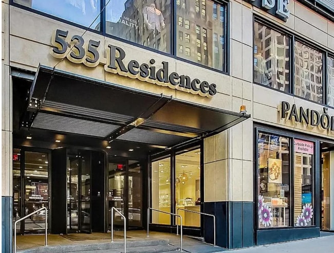 Building Photo - 535 N Michigan Ave Rental
