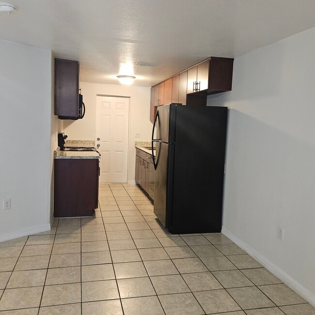 Photo - 38413 13th Ave Unidad 38413