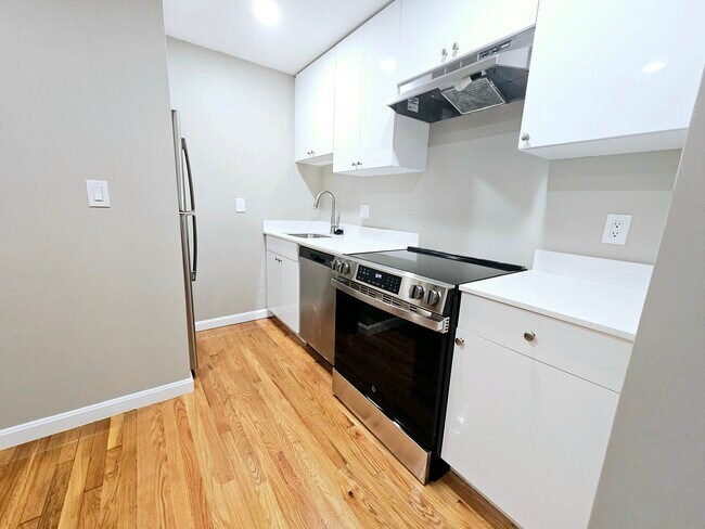 Photo - 44 Evergreen St