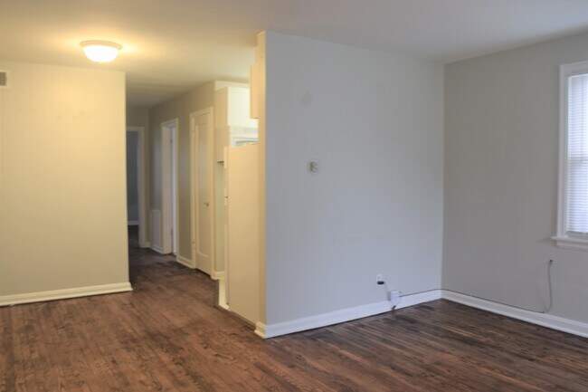 Photo - 1227 Louisville ave