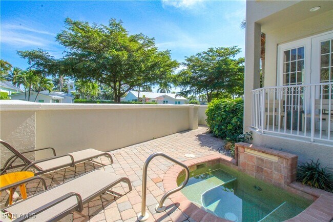 Photo - 453 8th Ave S Unidad 106