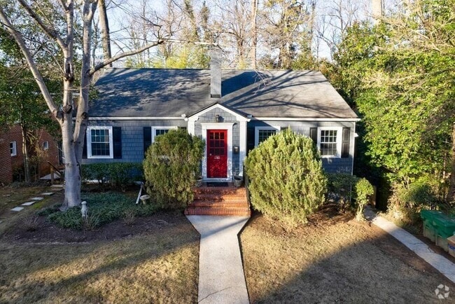 Building Photo - 1280 Stillwood Dr NE Rental