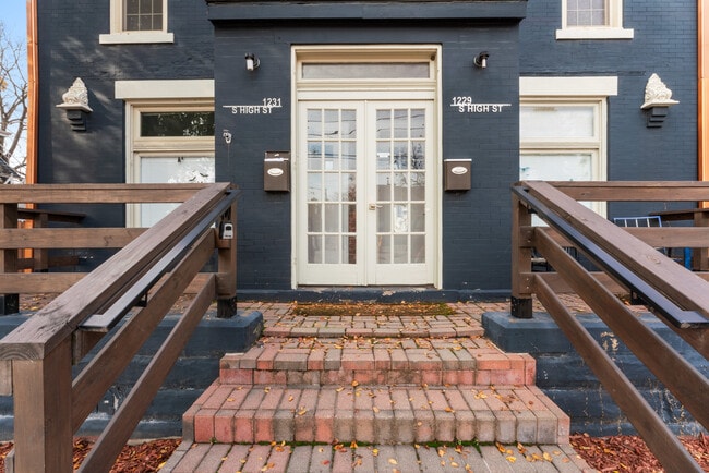 Photo - 1229 S High St