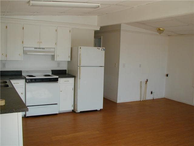 Photo - 415 Galley Way