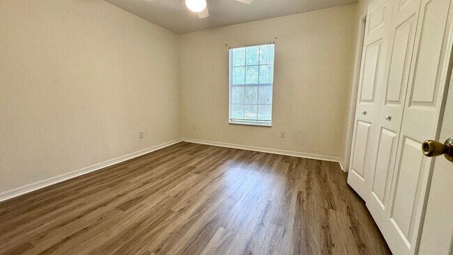 Photo - Spacious Home in great SW Location!