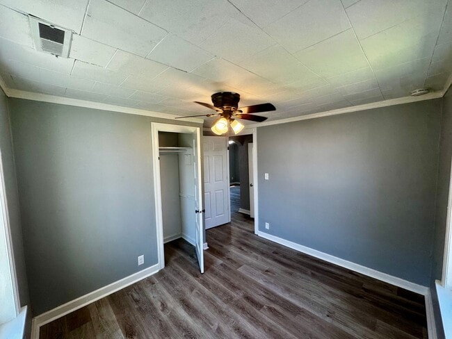 Photo - Newly Remodeled Home for Rent in Moline