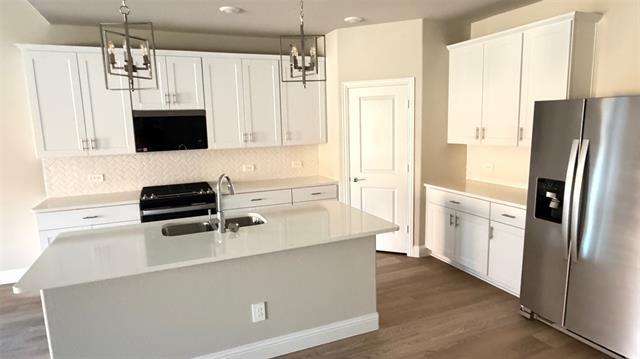 Photo - 600 Midnight Oak Dr