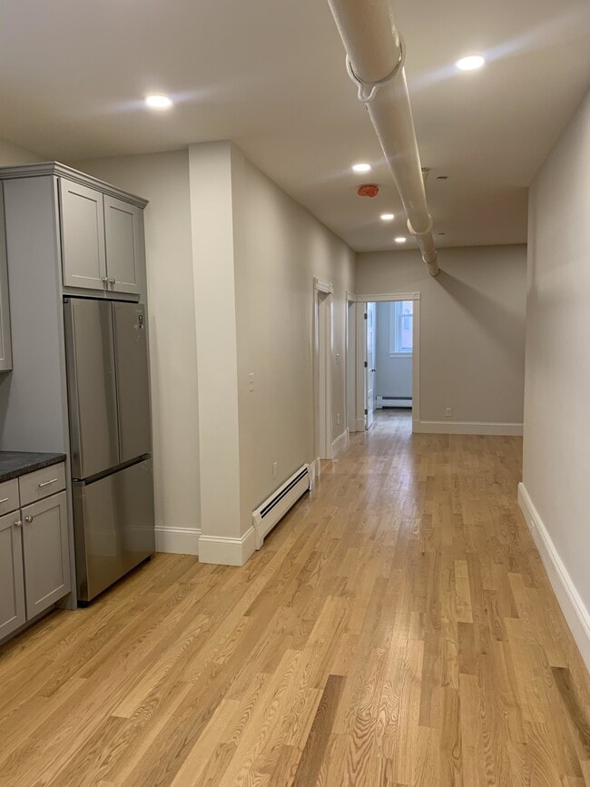 Photo - 1109 Boylston St Unit b