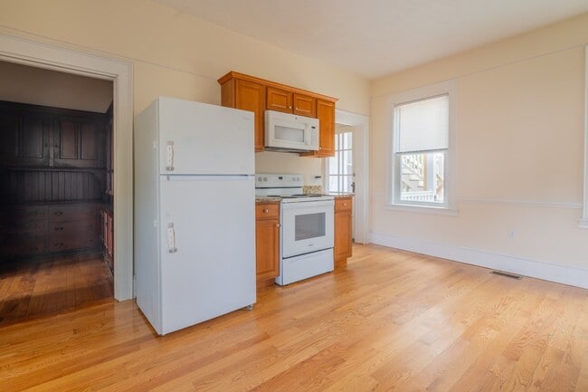 60 Congress St Unit 1
