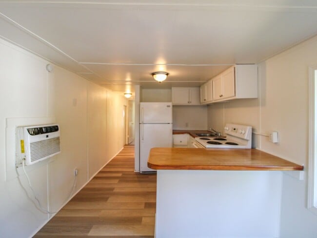 15 Simpson Rd